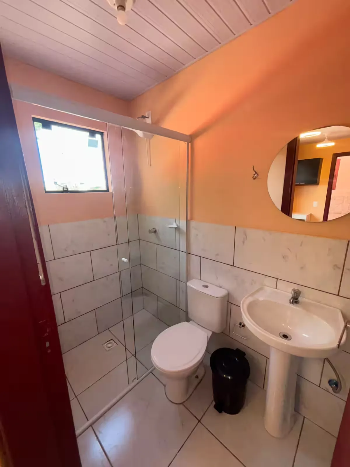 Imóvel comercial com 13 quartos e 480 m² à venda em Campeche, Florianópolis