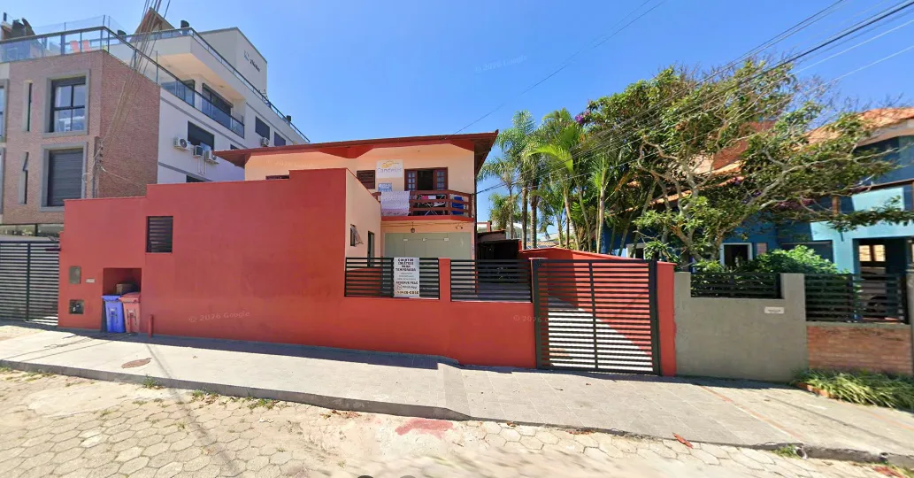 Imóvel comercial com 13 quartos e 480 m² à venda em Campeche, Florianópolis
